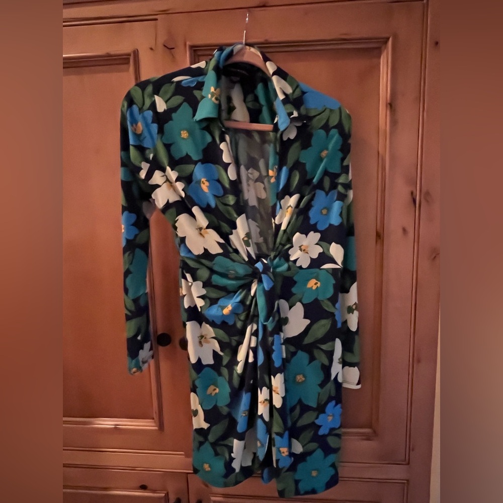 Donna Morgan Floral Long Sleeve wrap Dress